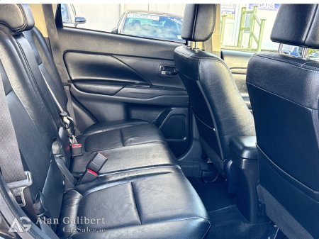 2016 Mitsubishi Outlander - photo 10