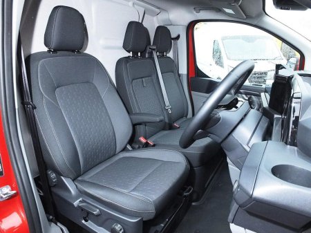 2024 Ford Transit Custom - photo 11
