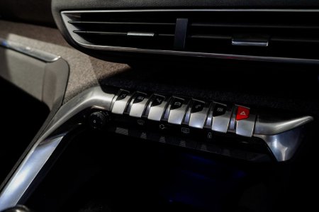 2018 Peugeot 3008 - photo 14