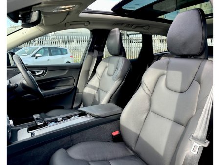 2025 Volvo XC60 - photo 15