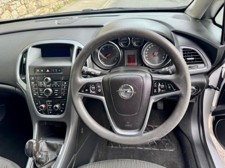 2015 Opel Astra - photo 17