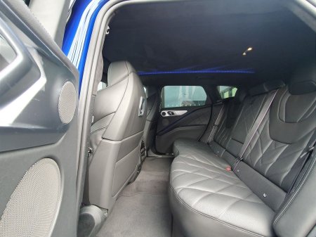 2026 BMW XM - photo 22
