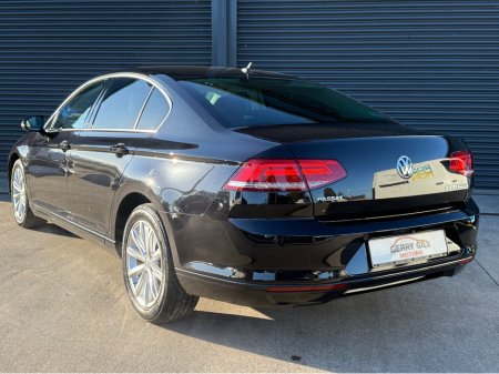 2017 Volkswagen Passat - photo 5