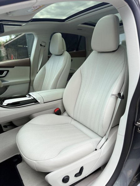 2023 Mercedes-Benz EQE - photo 28