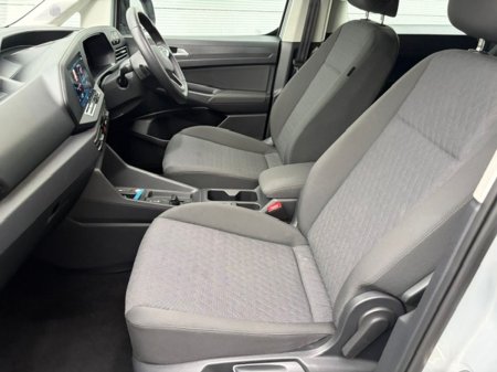 2025 Volkswagen Caddy - photo 10