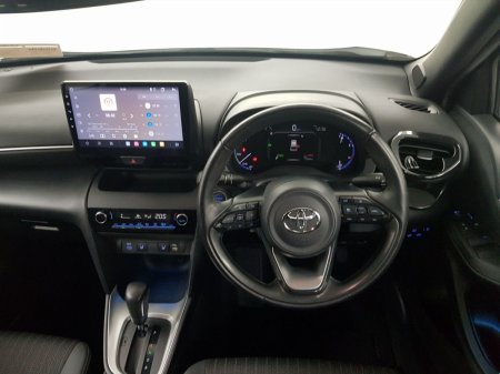 2023 Toyota Yaris Cross - photo 3