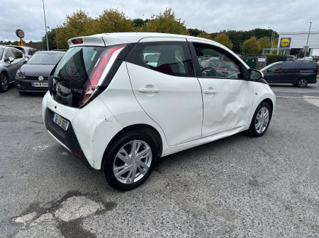 2016 Toyota Aygo - photo 12