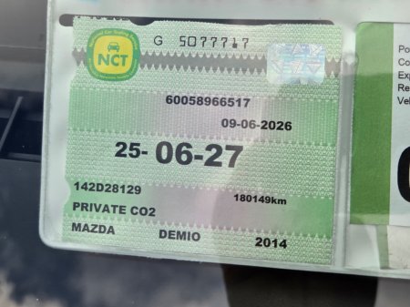 2014 Mazda Demio - photo 19