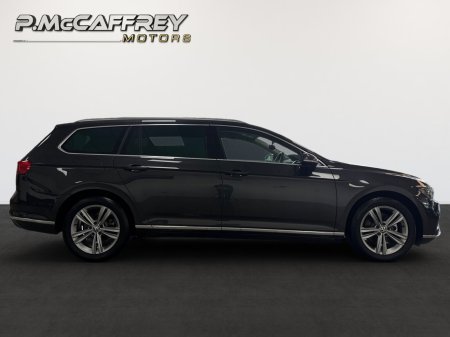 2022 Volkswagen Passat - photo 4