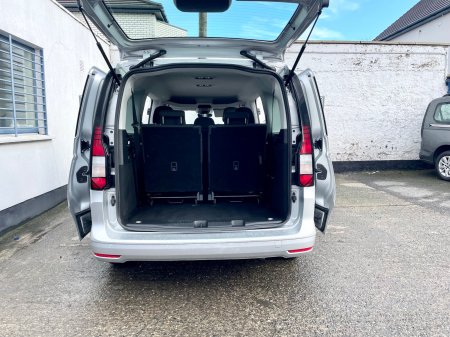2023 Volkswagen Caddy Maxi Life - photo 18