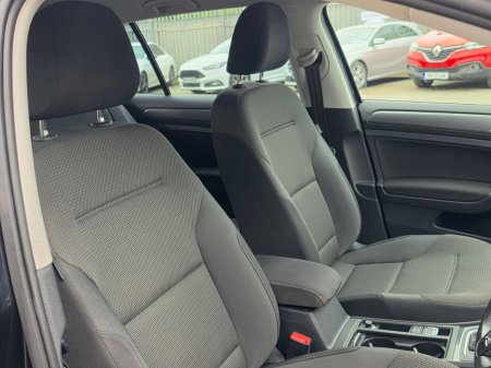 2017 Volkswagen Golf - photo 27