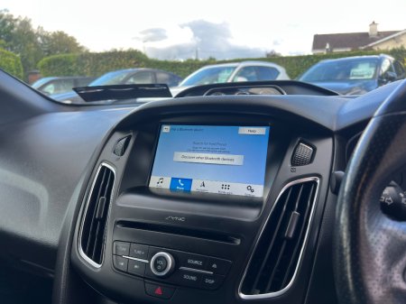 2018 Ford Focus - photo 25