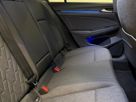 2025 Volkswagen Golf - photo 11