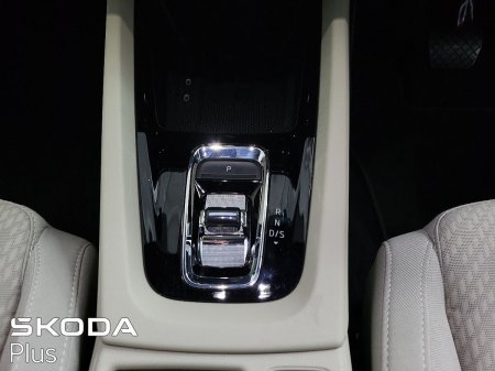 2023 Skoda Octavia - photo 16