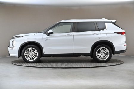2022 Mitsubishi Outlander - photo 5