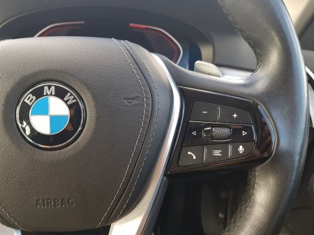 2020 BMW 5-Series - photo 18