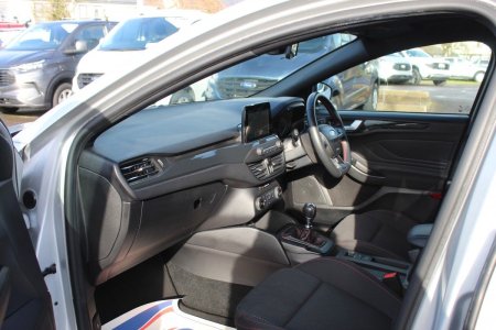 2021 Ford Focus - photo 14