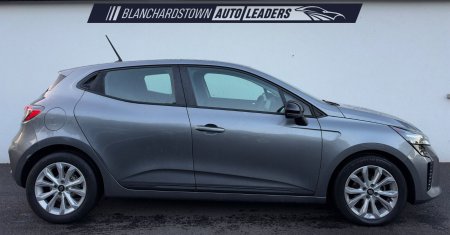 2024 Renault Clio - photo 9