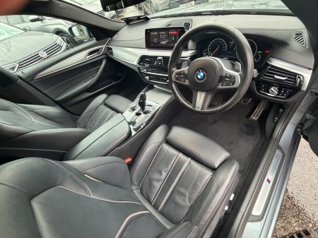 2019 BMW 5-Series - photo 12