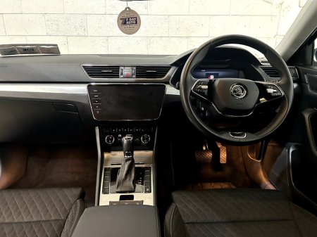 2022 Skoda Superb - photo 7