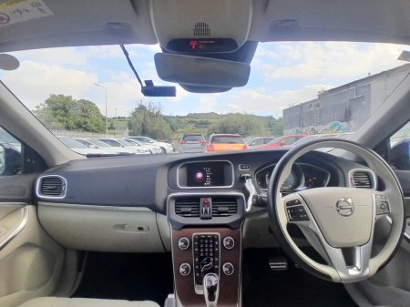 2017 Volvo V40 - photo 15