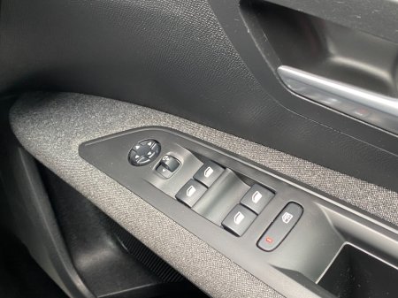 2019 Peugeot 3008 - photo 14