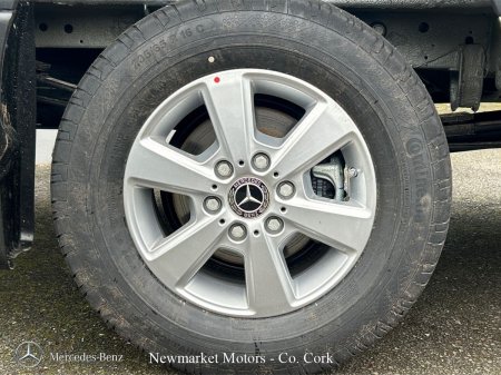 2026 Mercedes-Benz Sprinter - photo 2