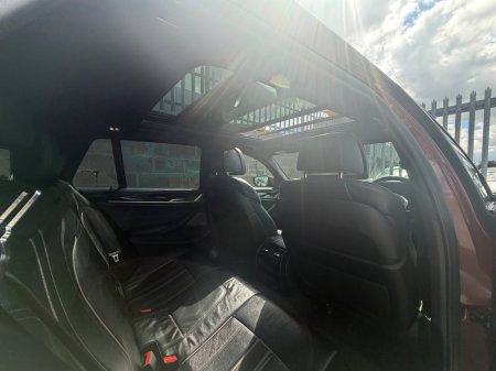 2021 BMW 5-Series - photo 12