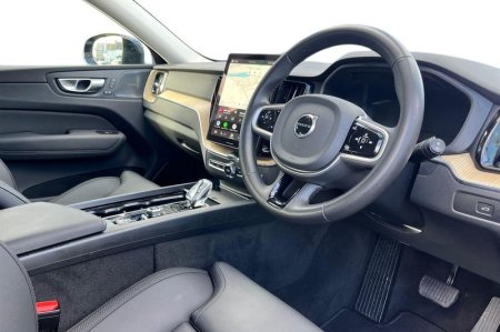 2025 Volvo XC60 - photo 9