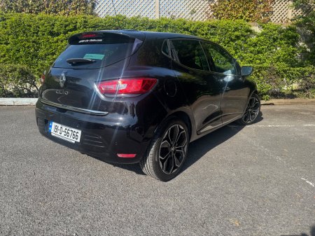 2019 Renault Clio - photo 2