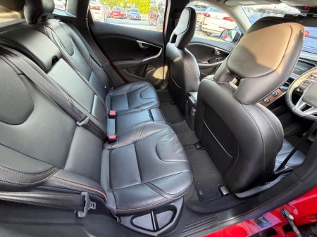 2017 Volvo V40 - photo 38