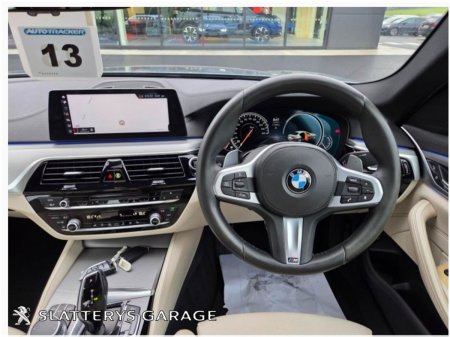 2018 BMW 5-Series - photo 9