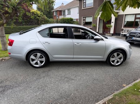 2015 Skoda Octavia - photo 4