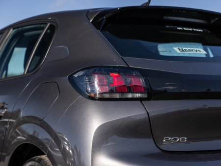 2020 Peugeot 208 - photo 9