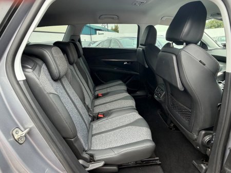 2020 Peugeot 5008 - photo 15