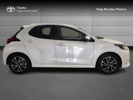2024 Toyota Yaris - photo 3