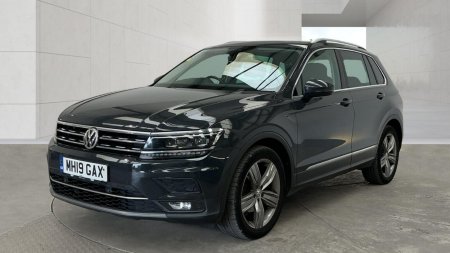 2019 Volkswagen Tiguan - photo 2