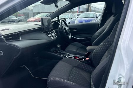 2023 Toyota Corolla - photo 12