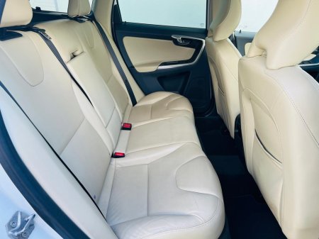 2016 Volvo XC60 - photo 18