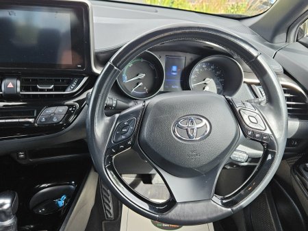 2019 Toyota C-HR+ - photo 25