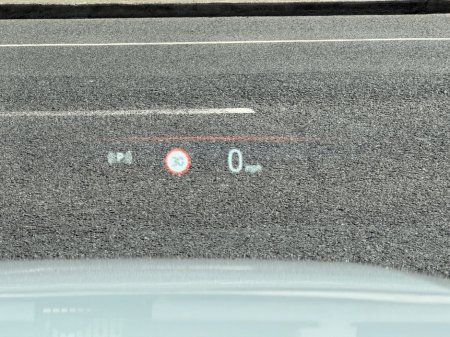 2025 BMW 5-Series - photo 36