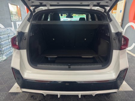 2023 BMW iX1 - photo 6