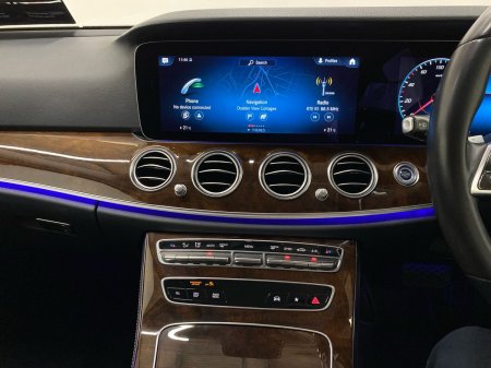 2022 Mercedes-Benz E-Class - photo 11
