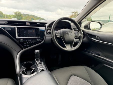 2018 Toyota Camry - photo 10