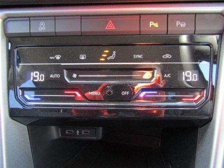 2022 Volkswagen T-Roc - photo 33