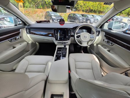 2017 Volvo S90 - photo 7
