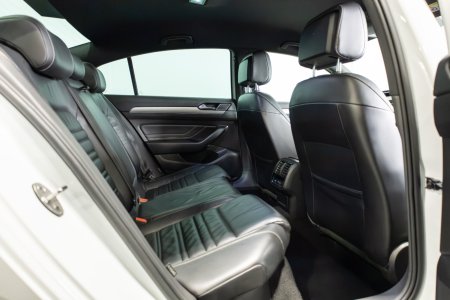 2020 Volkswagen Passat - photo 12