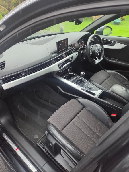 2017 Audi A4 - photo 16