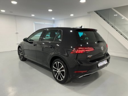 2020 Volkswagen Golf - photo 12