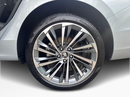 2027 Skoda Superb - photo 5